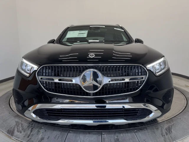 New 2027 Black Mercedes-Benz GLC 300 image 13