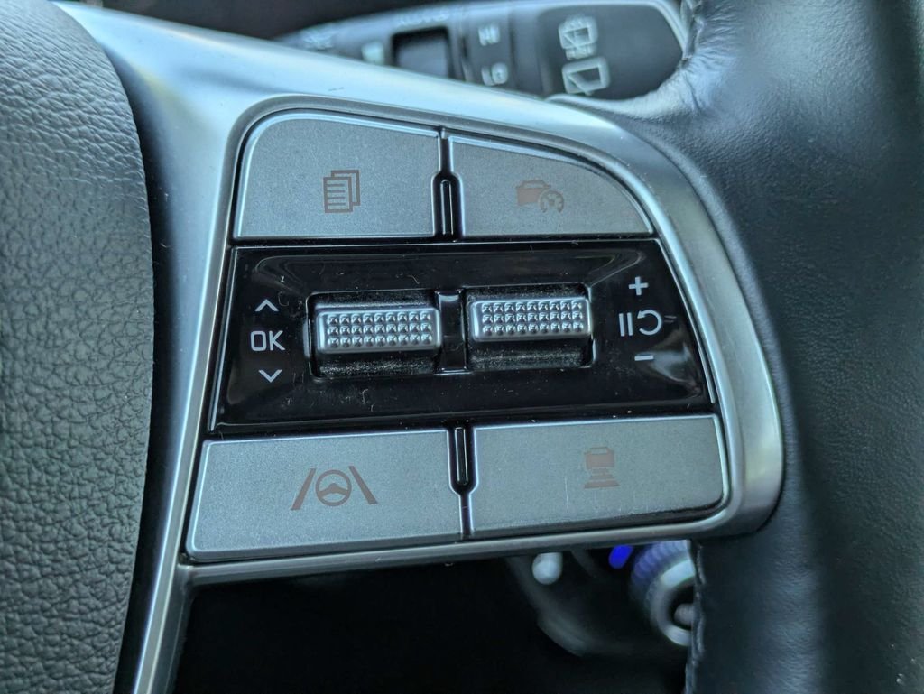 Used 2024 Silver Kia SX-Prestige image 29