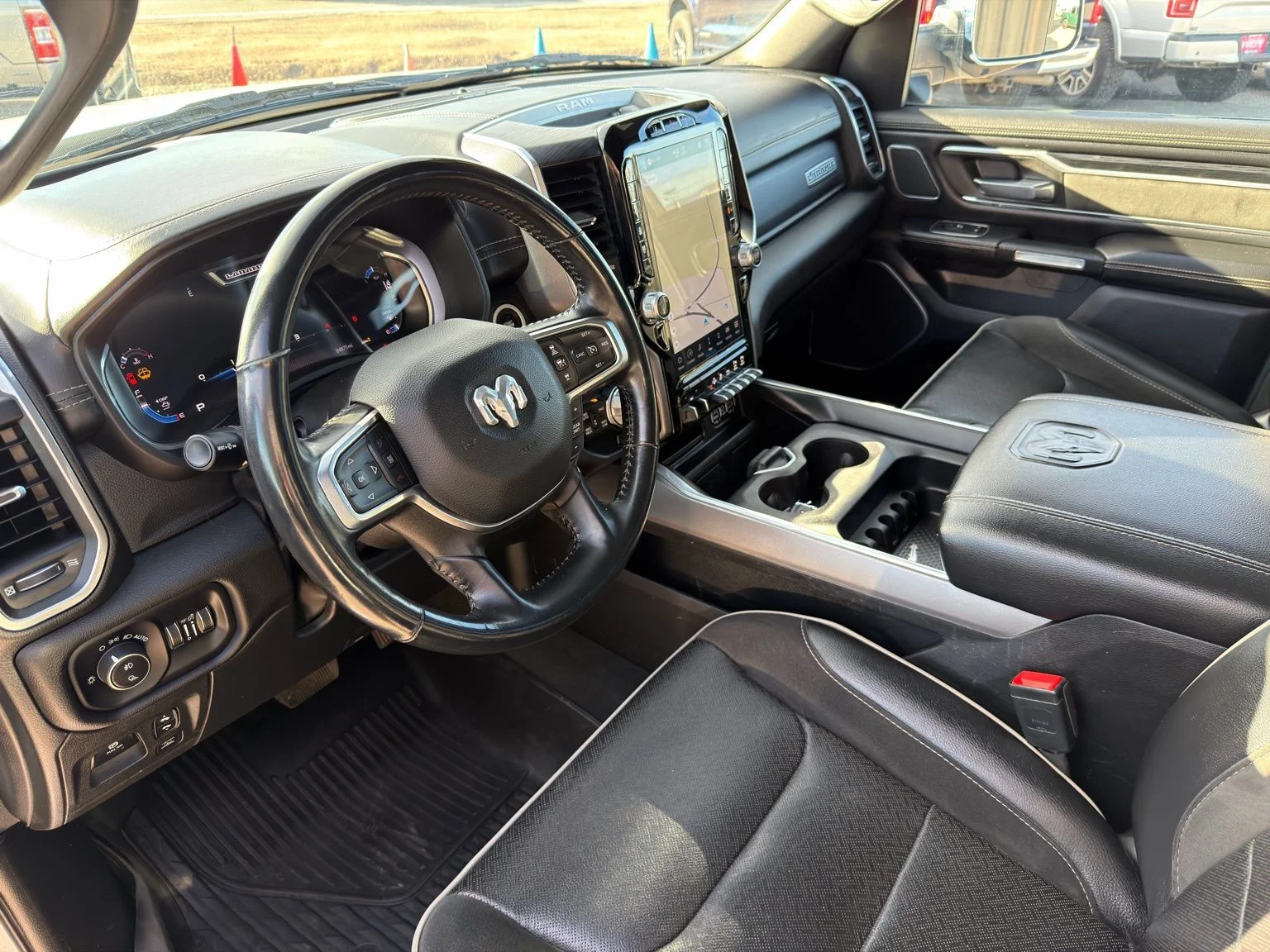 Used 2023 White Ram Laramie image 19