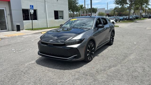 2023 Toyota Crown Platinum - Photo 3