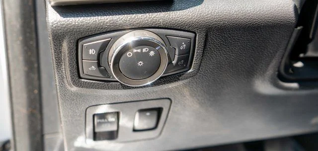 Used 2020 White Ford Lariat image 20
