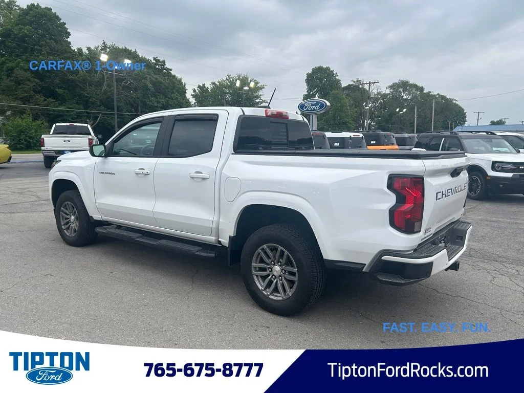 Used 2023 Summit White Chevrolet LT image 18