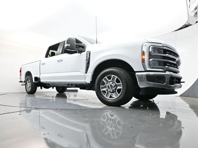 New 2026 Oxford White Ford F-250® Lariat® image 67
