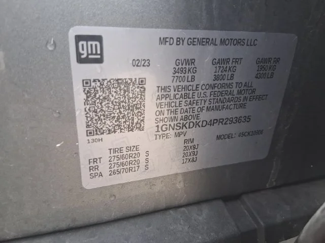 Used 2023 Gray Chevrolet Z71 image 40