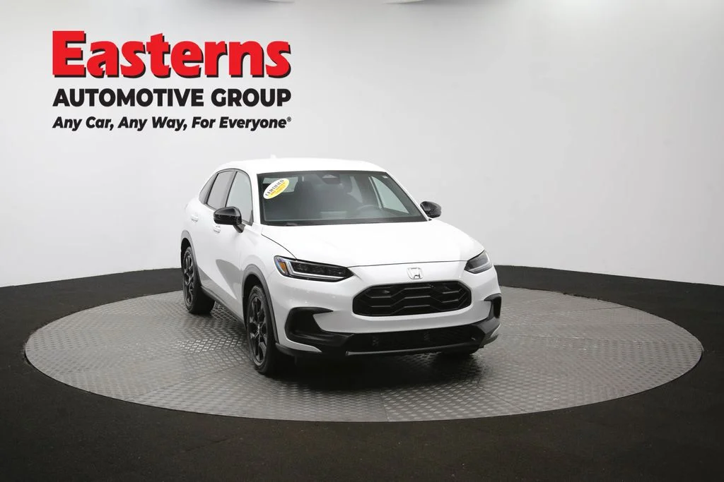 Used 2023 White Honda Sport image 49