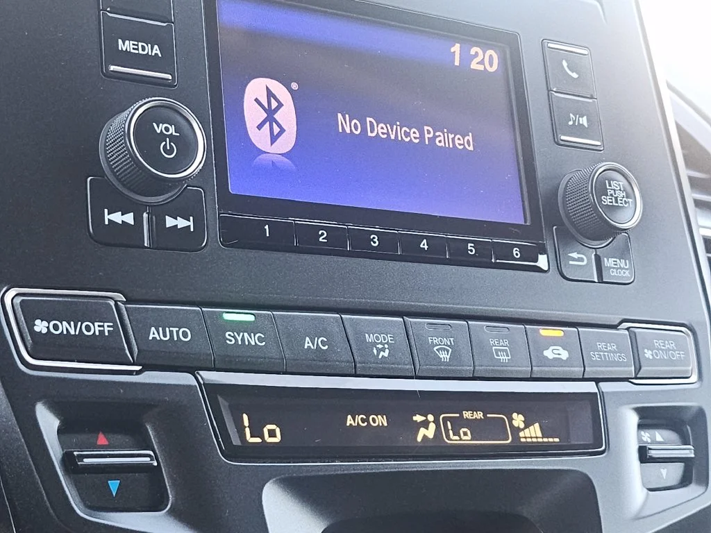 Certified Used 2019 Silver Honda LX image 31