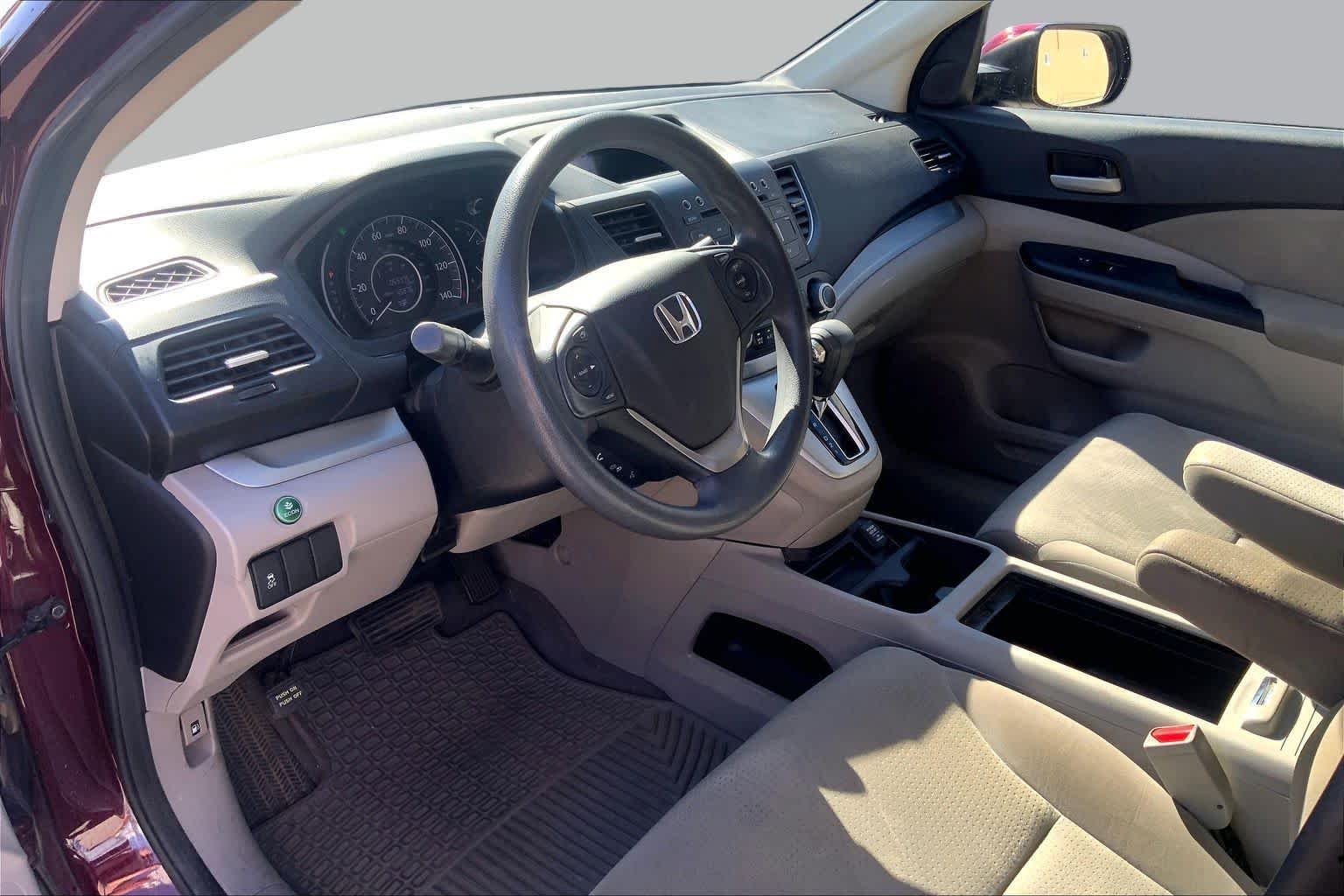 Used 2013 Alabaster Silver Metallic Honda EX image 17