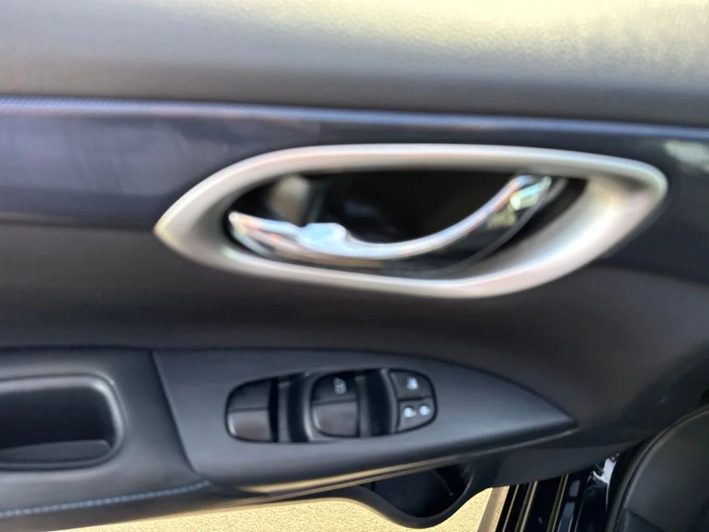 Used 2017 Black Nissan SR image 14