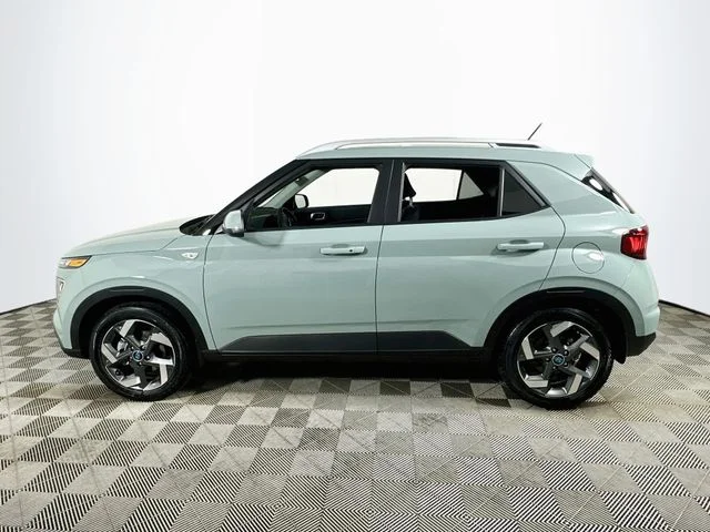 New 2026 Hyundai VENUE SEL