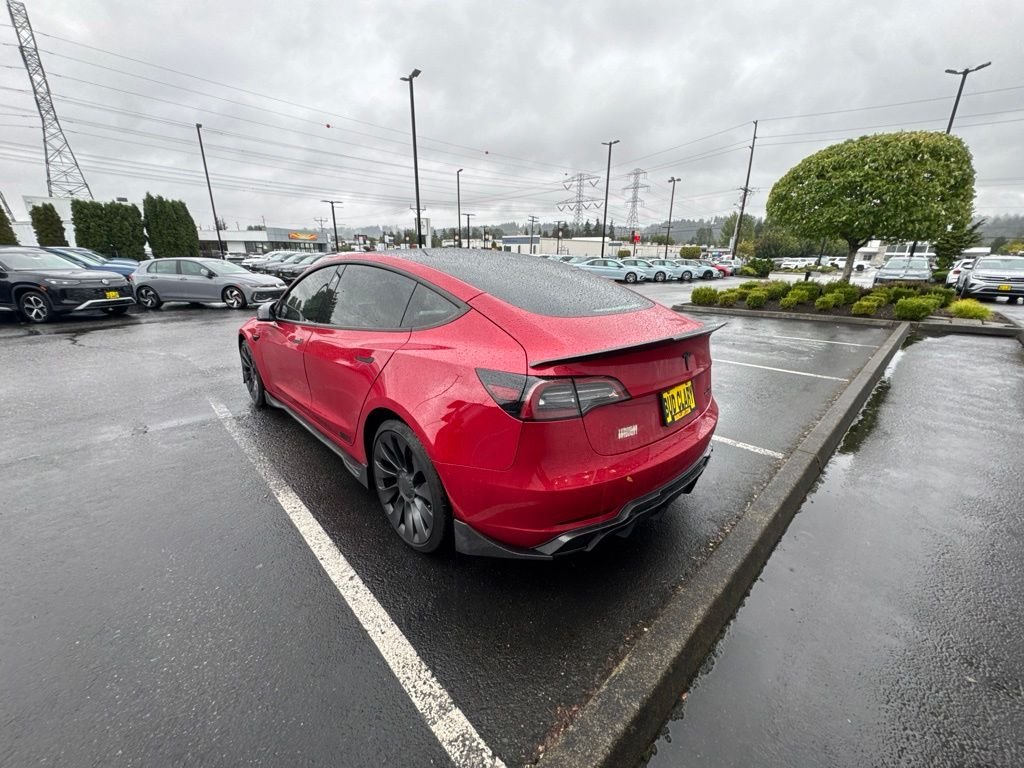 Used 2023  Tesla Performance image 5