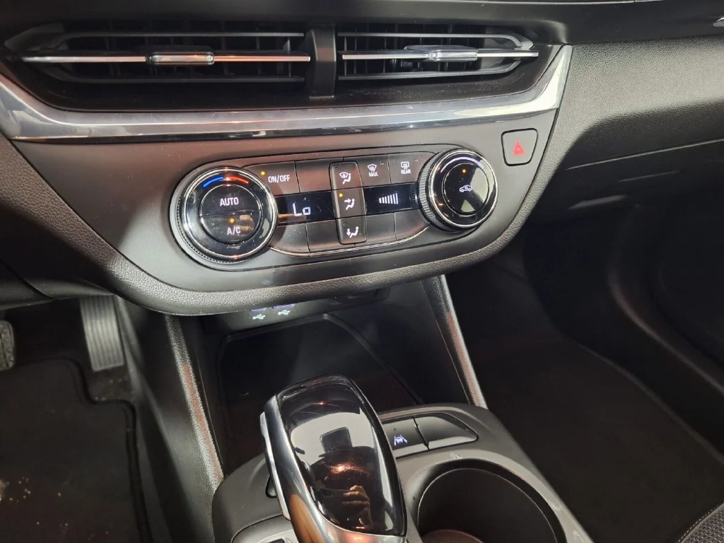 Used 2026 White Buick Preferred image 13