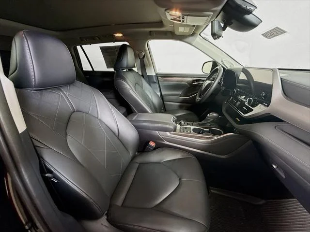 Certified Used 2024 MIDNIGHT BLACK METAL Toyota  image 29