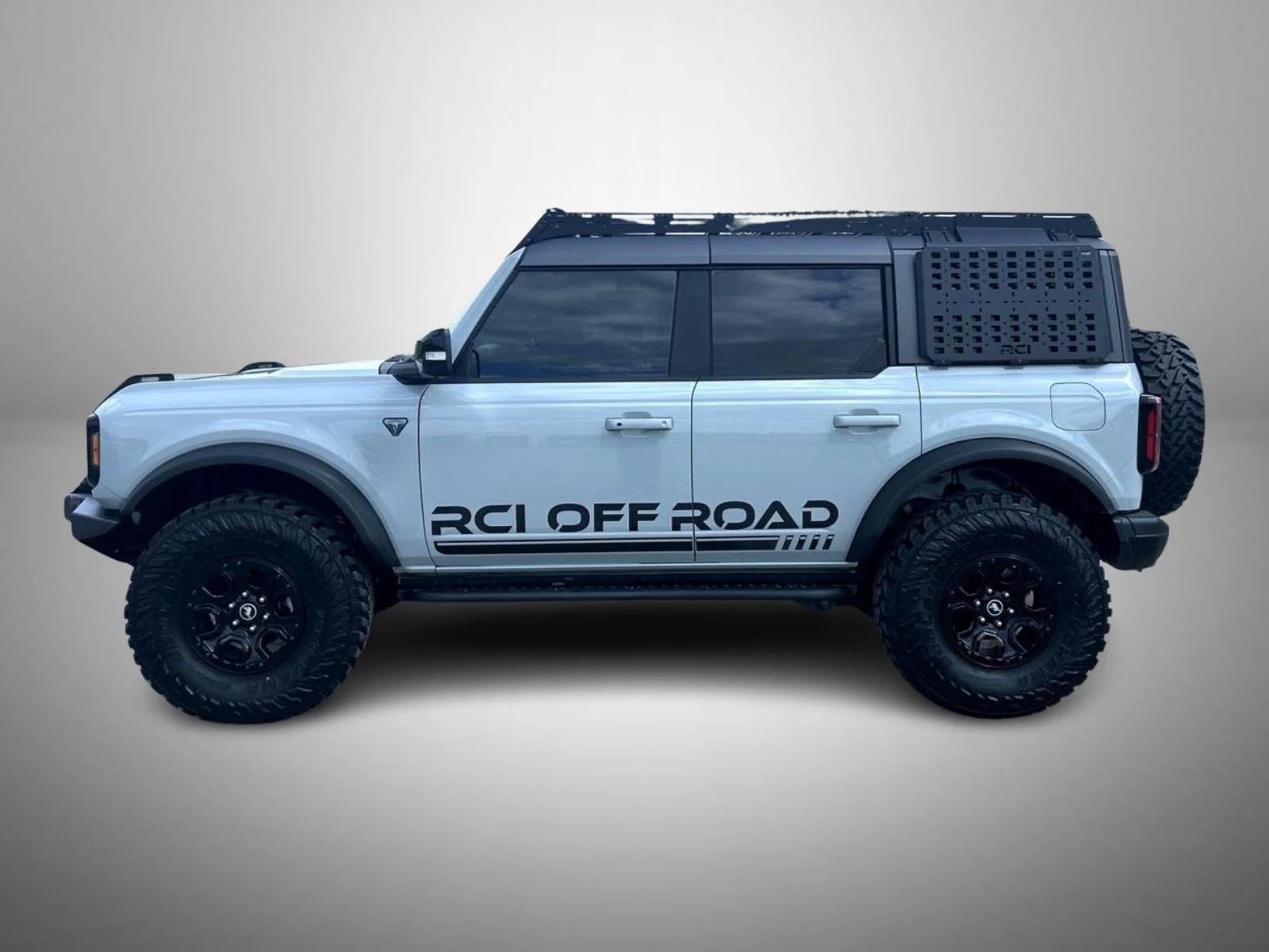 Used 2021 Green Ford First Edition image 8