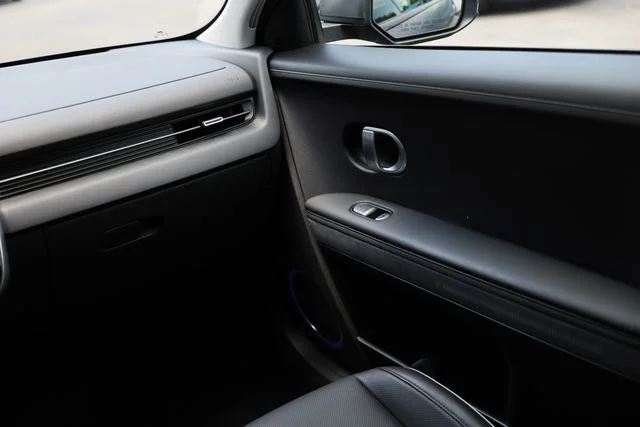 Used 2023 Shooting Star (Matte Gray) Hyundai SEL image 27