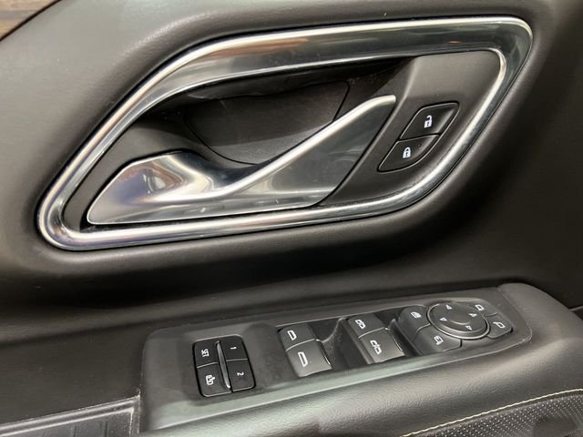 Used 2023 White Chevrolet Premier image 22