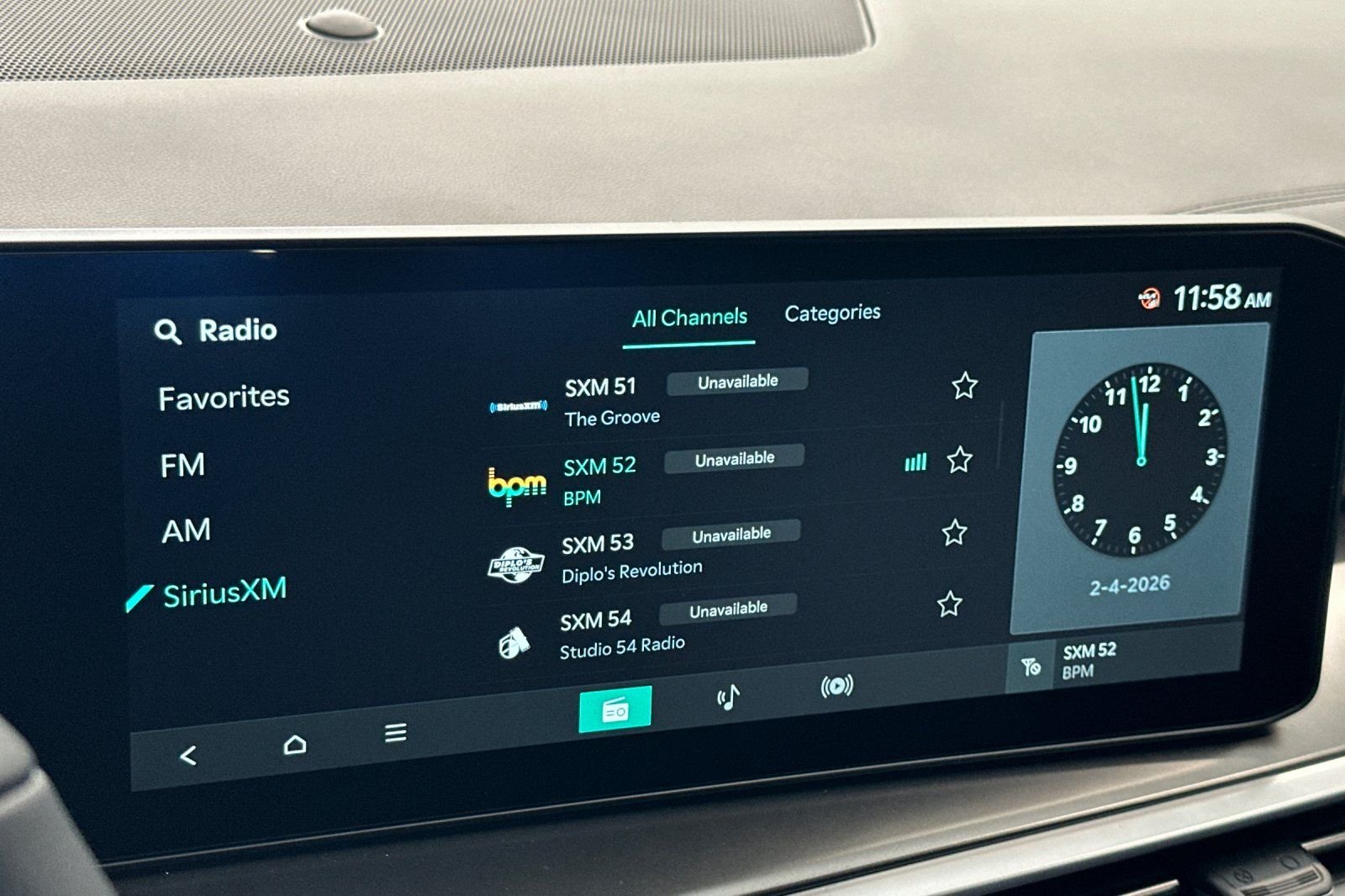New 2026 Ivory Silver Kia LX image 15