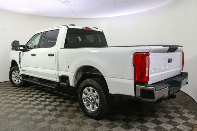 Used 2024  Ford XLT image 8