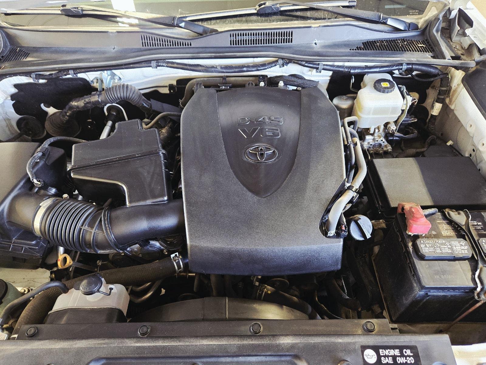 Used 2019 Super White Toyota TRD Off Road image 55