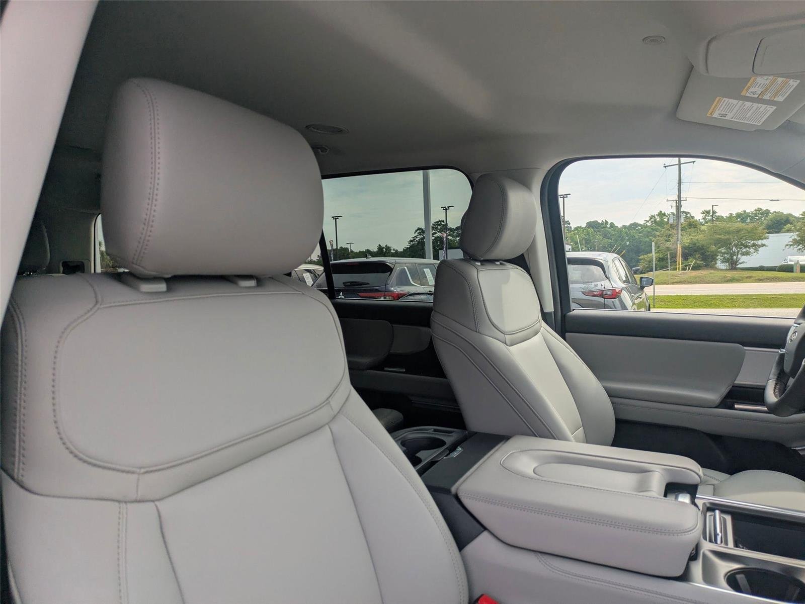 New 2026 Star White Metallic Tri-Coat Ford Active image 34