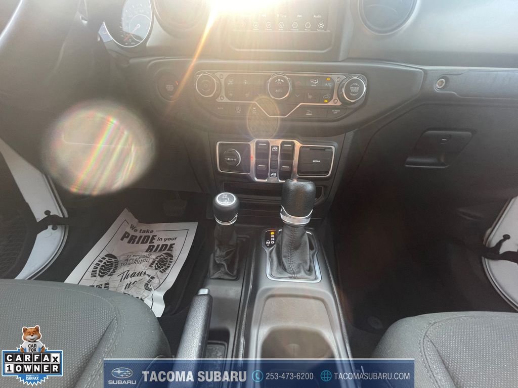 Used 2020 White Jeep Sport image 15