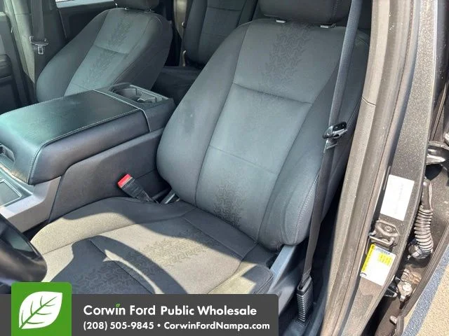 Used 2019 Gray Ford XLT image 26