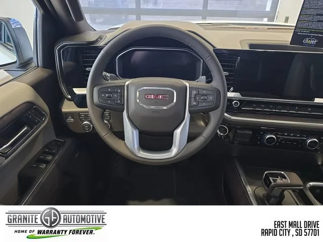 2026 GMC Sierra 1500 SLT - Photo 13