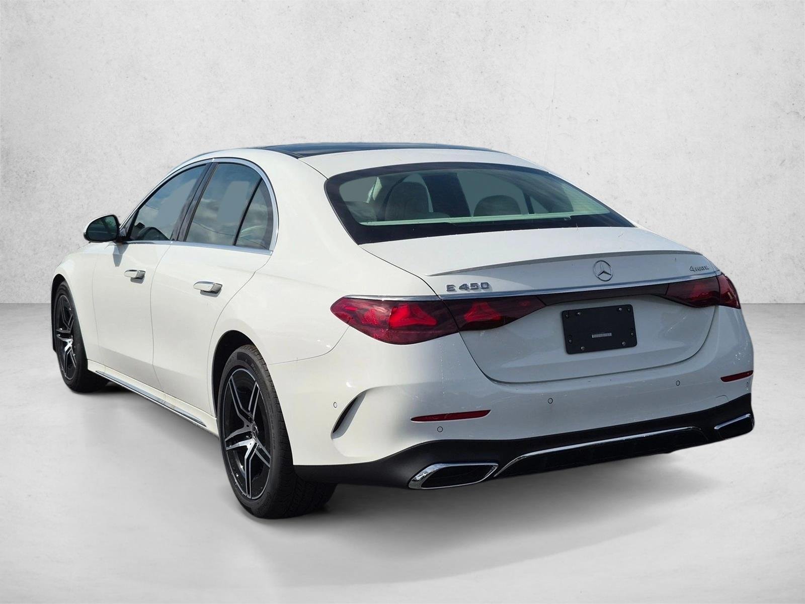 New 2026 Polar White Mercedes-Benz E450 image 8
