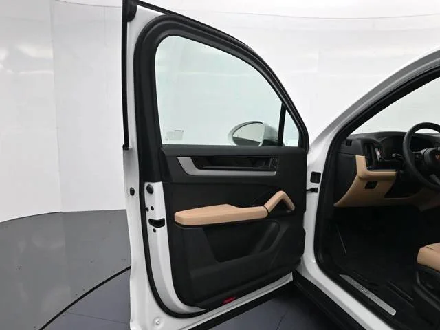 2026 Porsche Cayenne Base - Photo 15