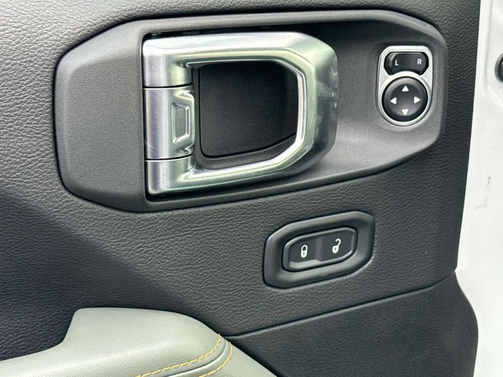 2026 Jeep Gladiator Mojave - Photo 21