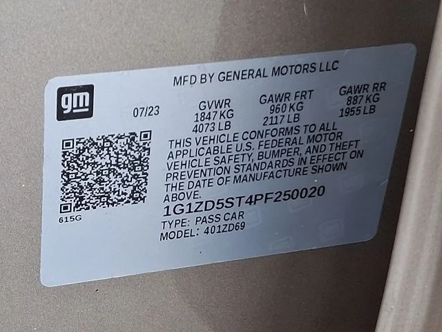 Used 2023 Gray Chevrolet LT image 28