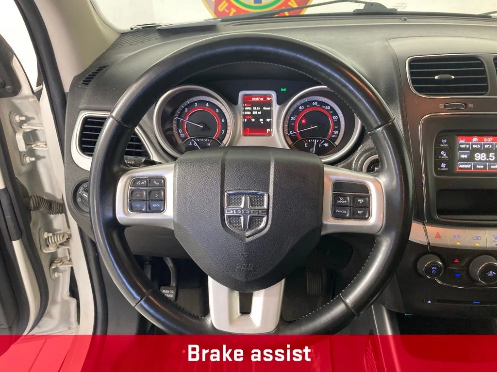 Used 2019 White Dodge SE image 7