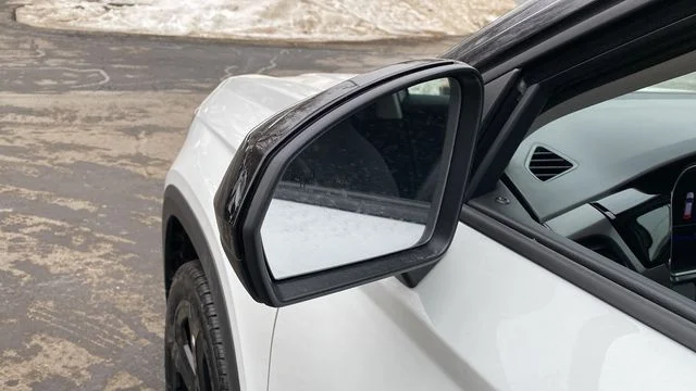 2026 Volkswagen Taos SE Black - Photo 21