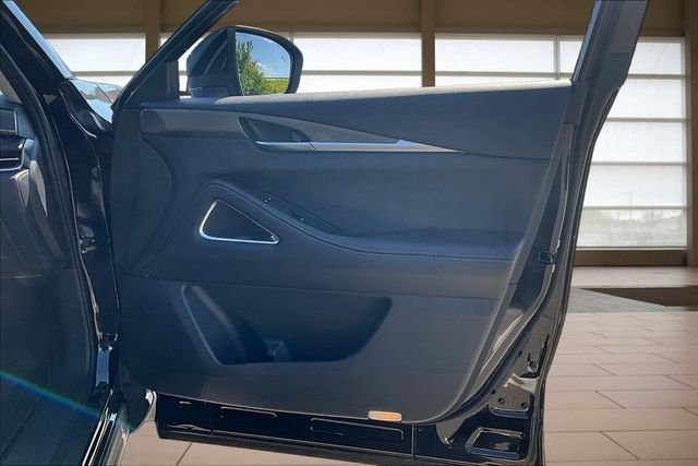 New 2027 MINERAL BLACK INFINITI LUXE image 23