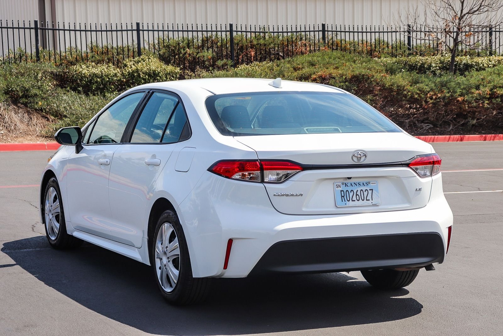Certified Used 2024 Ice Toyota LE image 5
