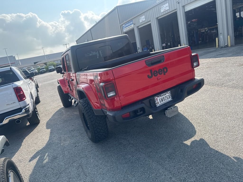 Used 2024 Red Jeep Sport image 18