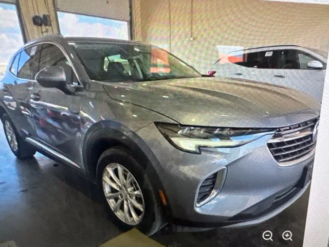 Used 2021  Buick Preferred image 2