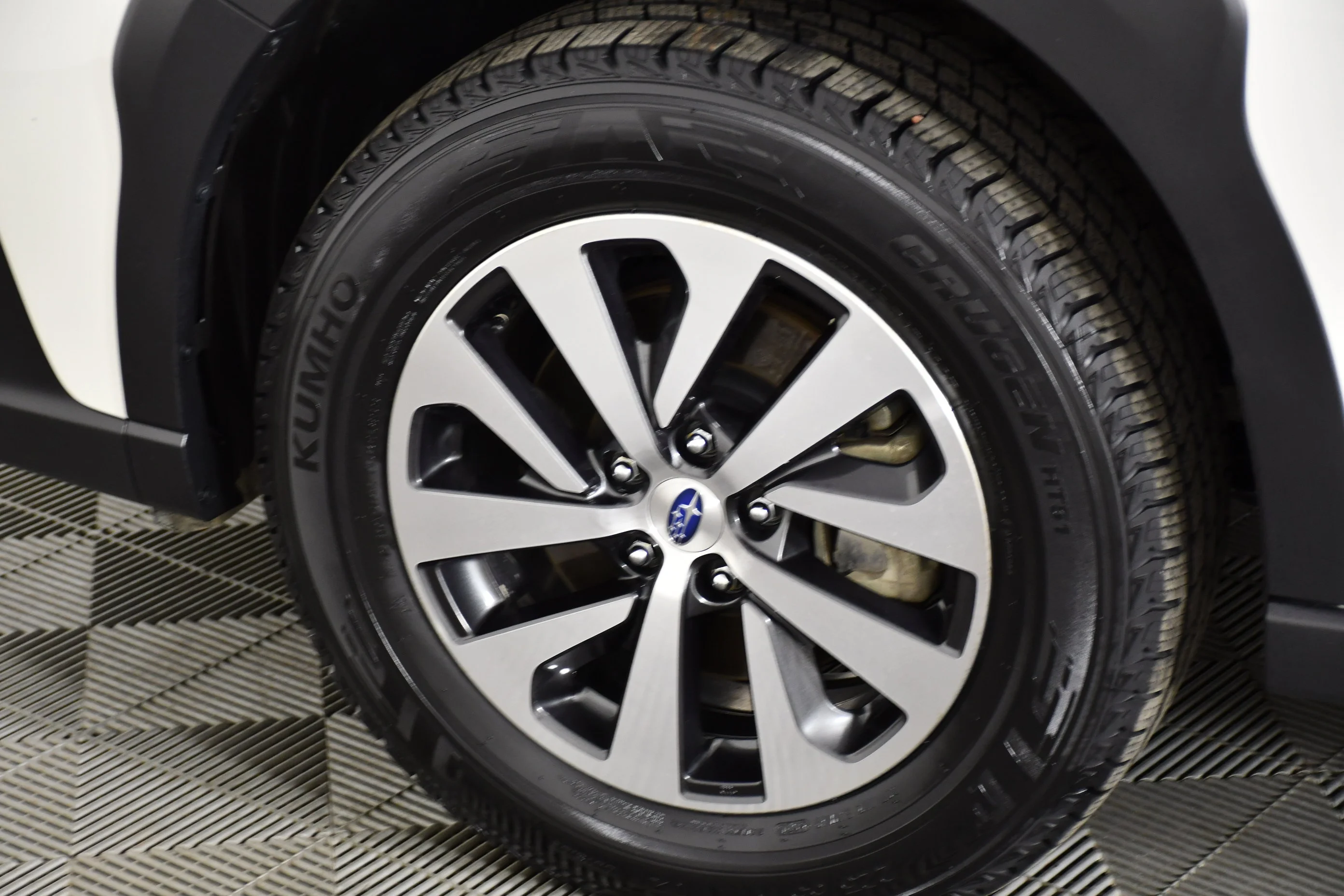 Used 2024 Crystal White Pearl Subaru Premium image 50