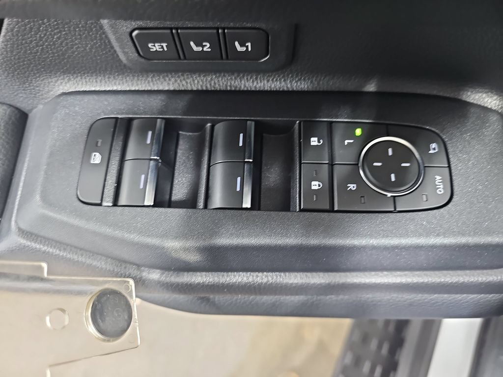 Used 2025 White Toyota 1958 image 34