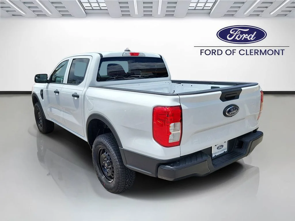New 2026 Oxford White Ford XL image 3