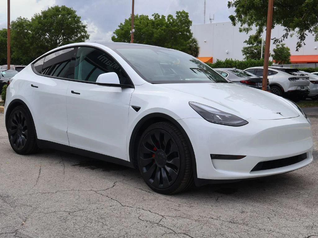 Used 2023 Tesla Model Y Performance with VIN 7SAYGDEF4PF762975 for sale in Miami, FL