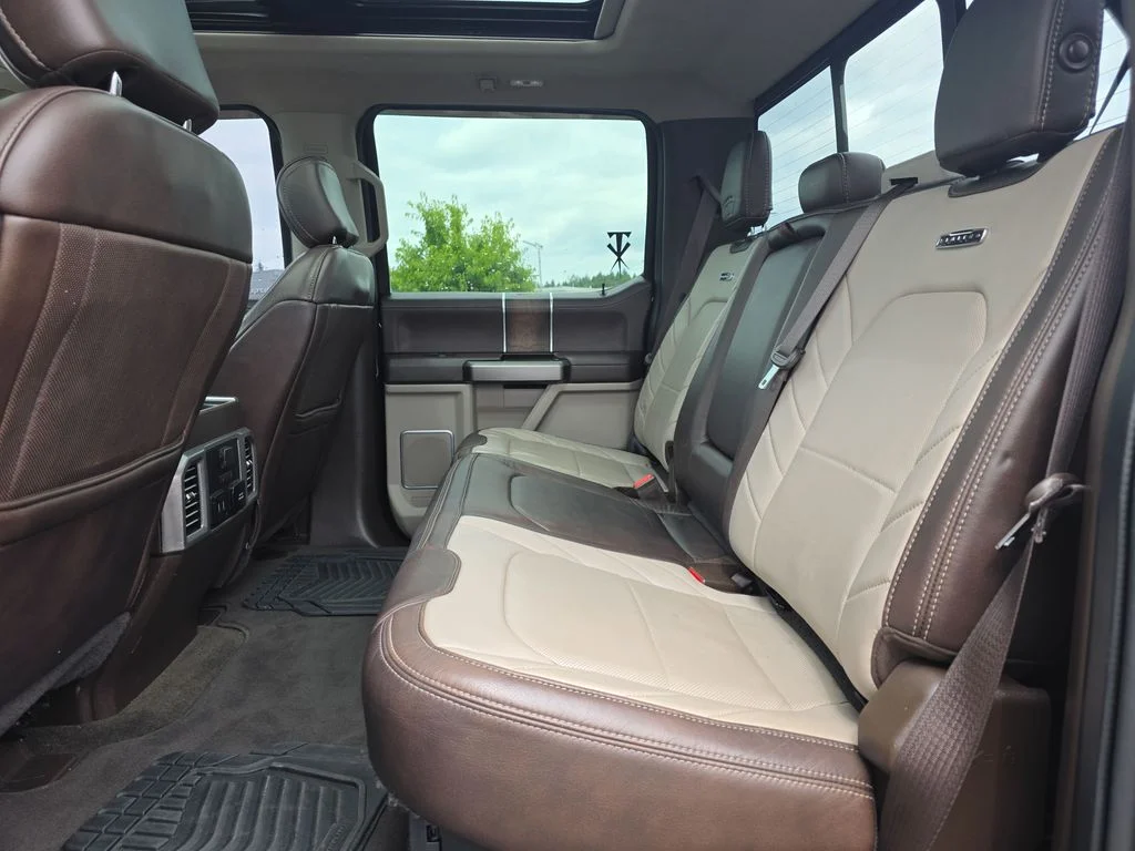 Used 2018 Black Ford Limited image 9