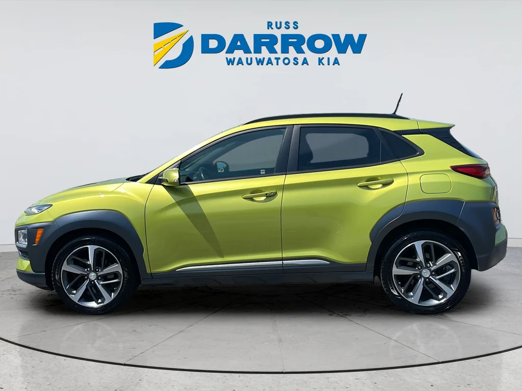 Used 2018 Green Hyundai Limited image 2