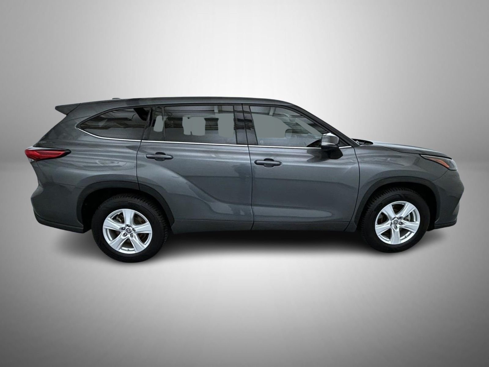 Used 2022 Gray Toyota L image 4