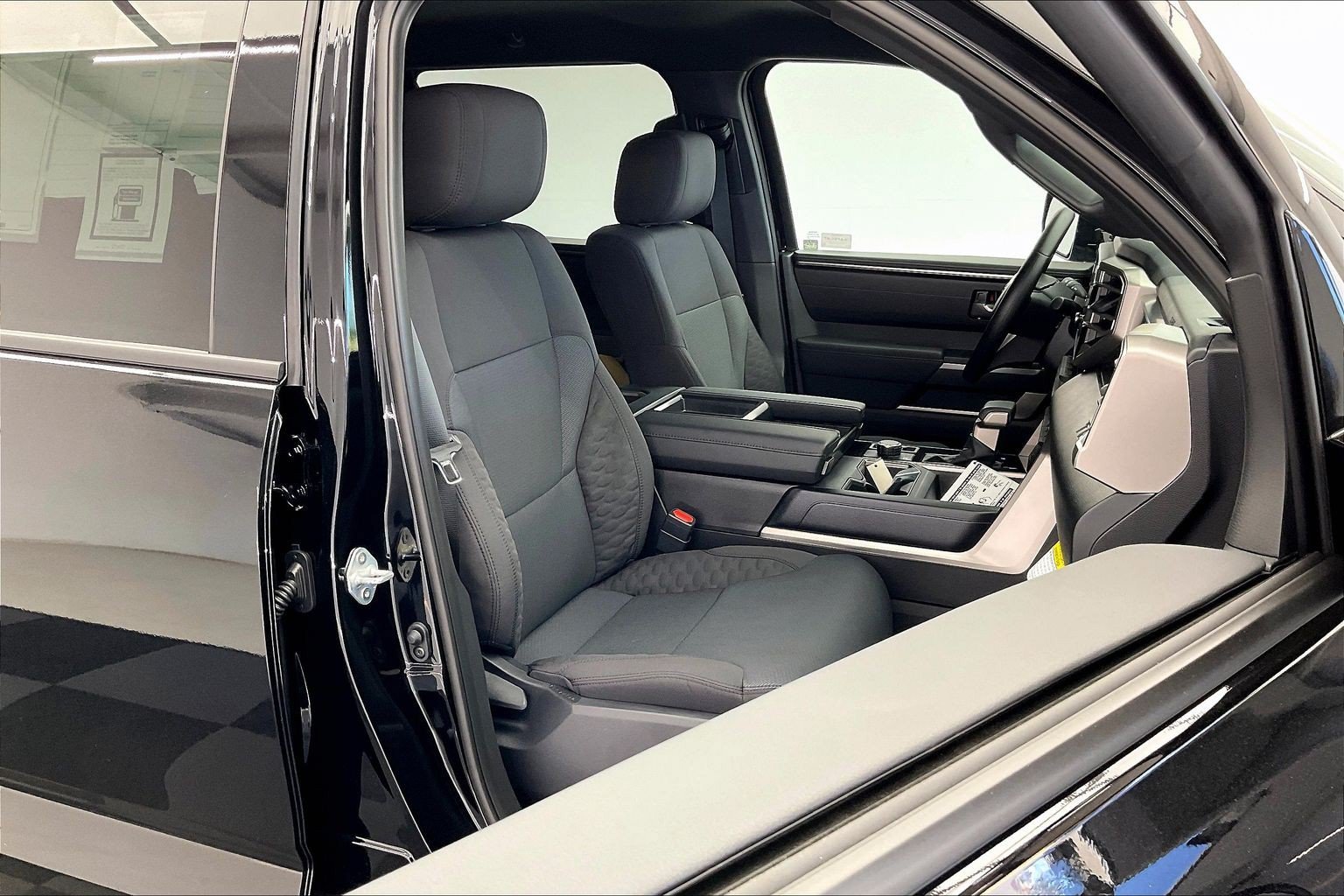 New 2026 Midnight Black Metallic Toyota SR5 image 9