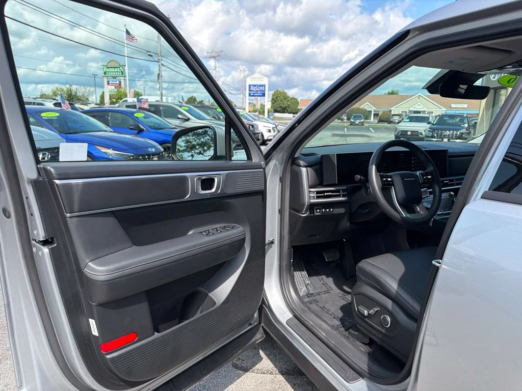Used 2026 Silver Hyundai SEL image 10
