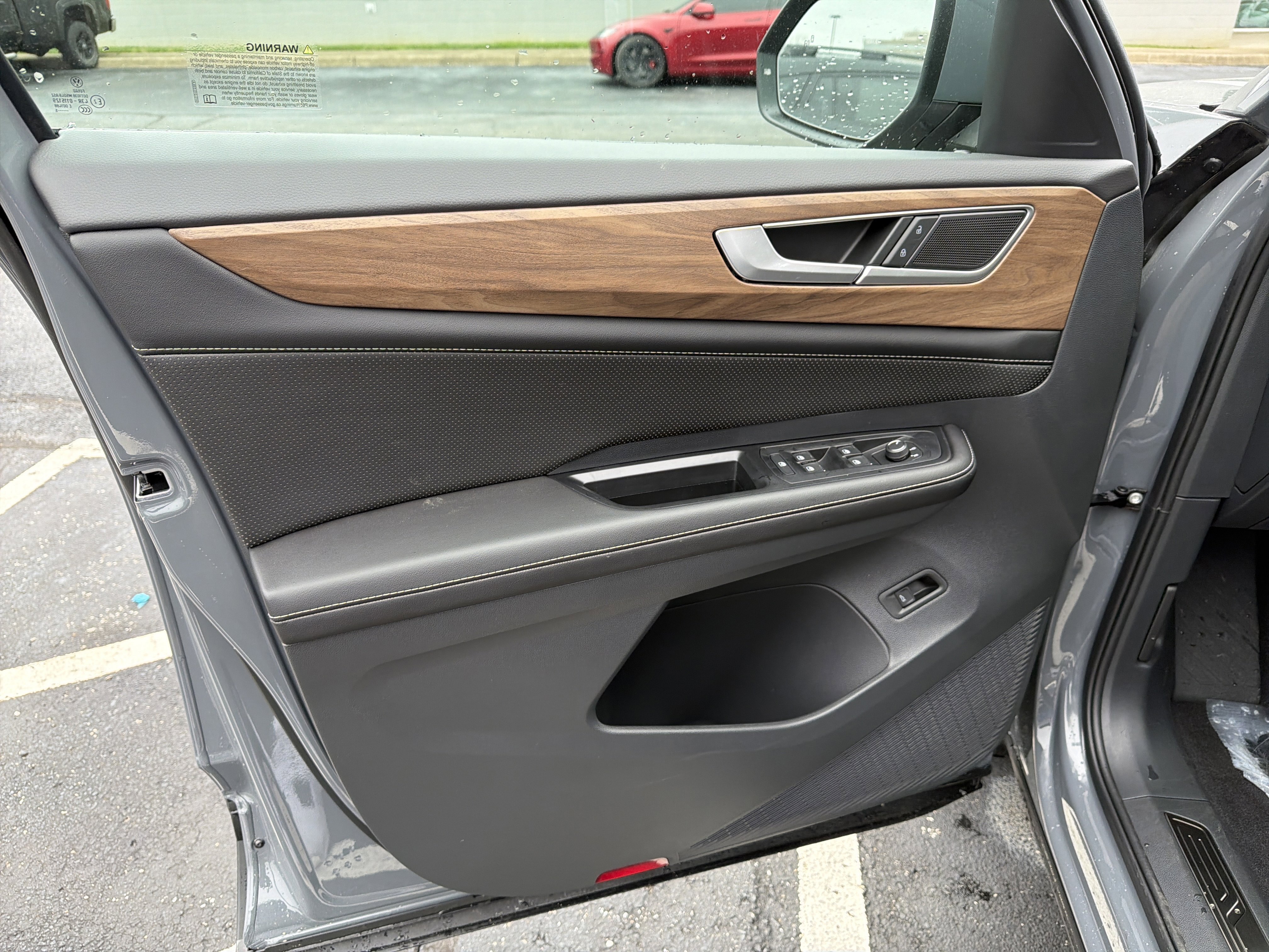 New 2026 Pure Gray Volkswagen 2.0T SE w/Technology image 9