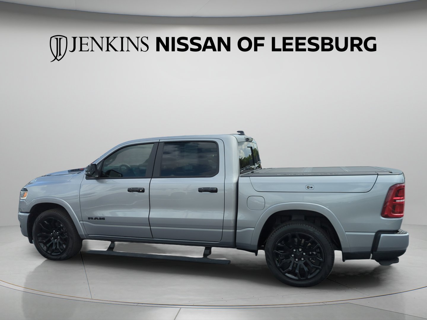 Used 2025 Billet Silver Metallic Clearcoat Ram Limited image 8