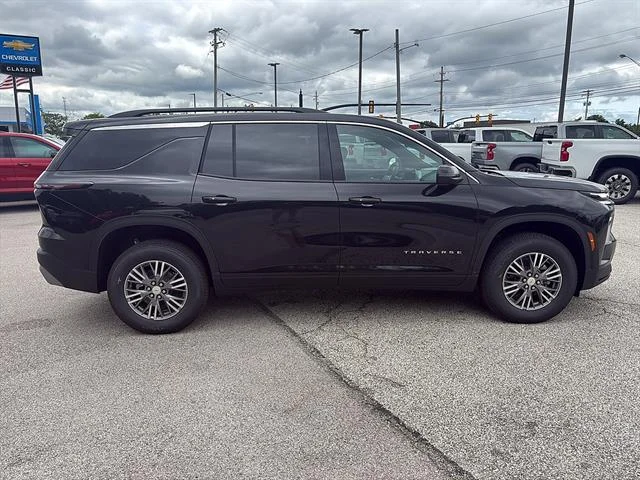 2026 Chevrolet Traverse LT - Photo 6