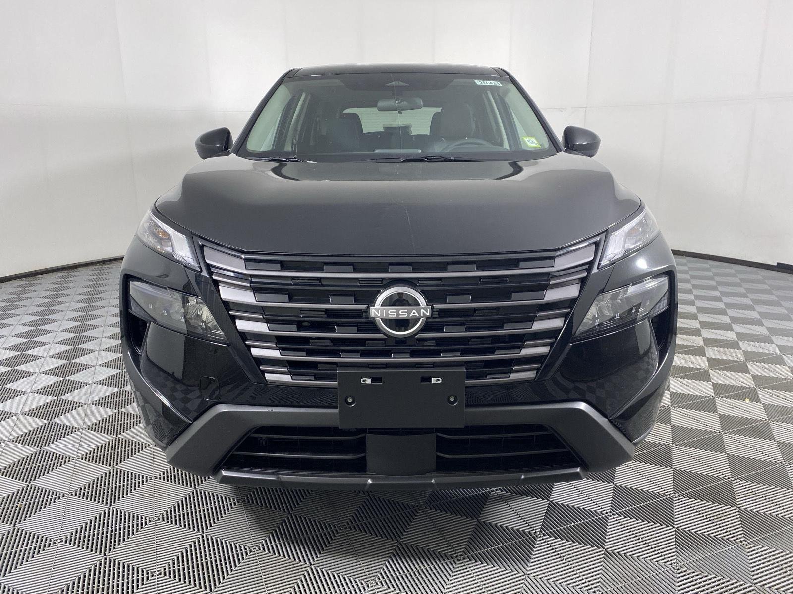 New 2026 Super Black Nissan SV image 14