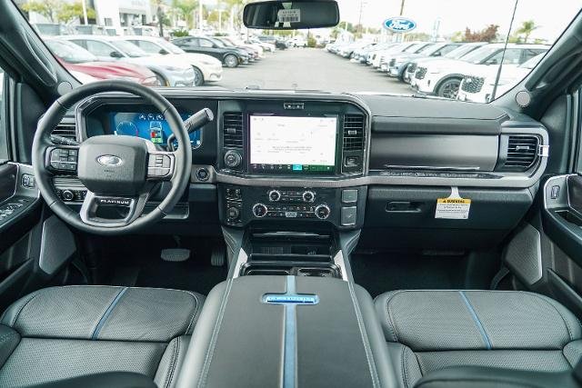 2026 Ford F-350 Super Duty Platinum - Photo 40